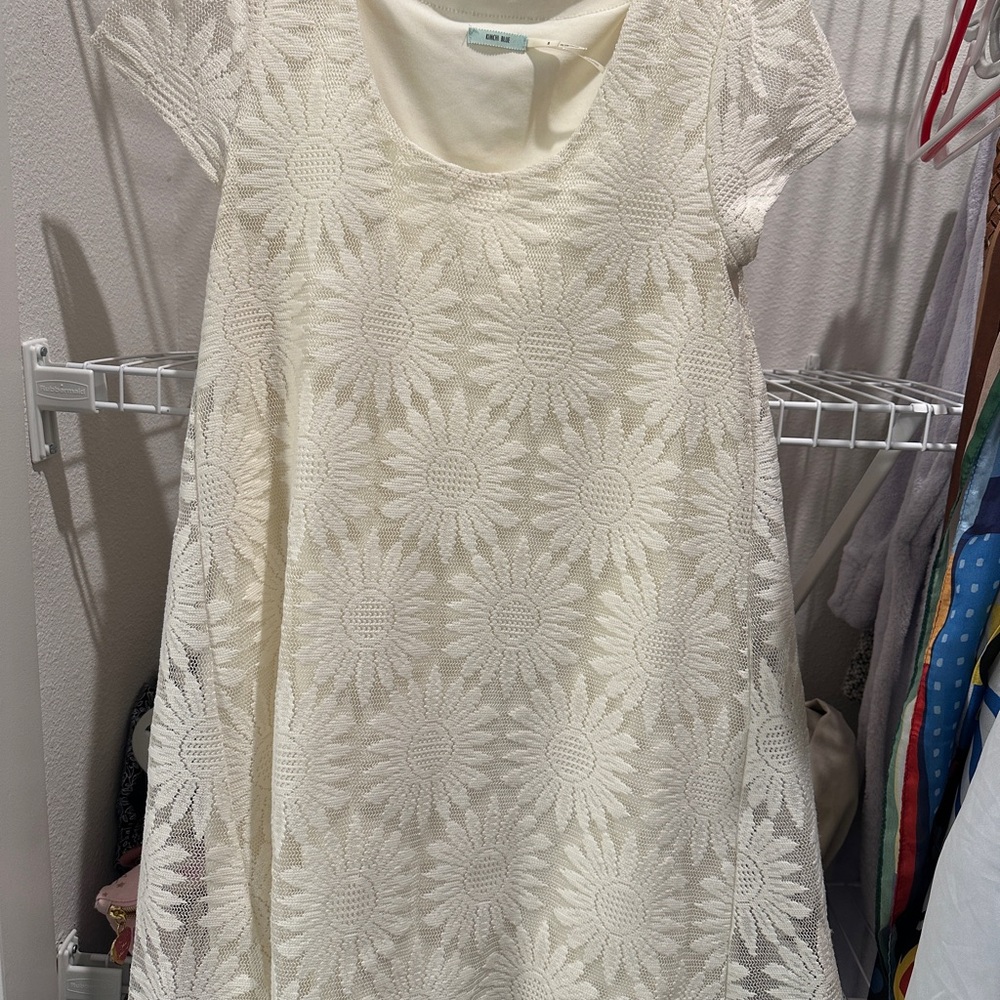 Kimchi Blue Cream Floral Lace Dress